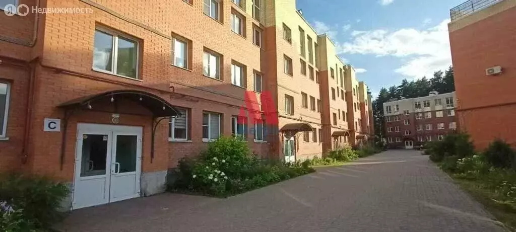 3-комнатная квартира: Красный Бор, улица Энергетиков, 12к2 (72 м) - Фото 0