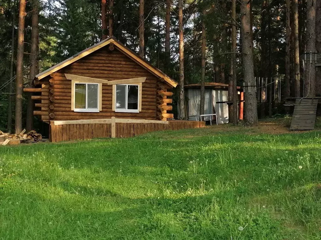 Дом в Пермский край, Чайковский городской округ, пос. Прикамский ул. ... - Фото 0