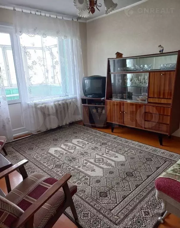 2-к. квартира, 37 м, 5/5 эт. - Фото 0