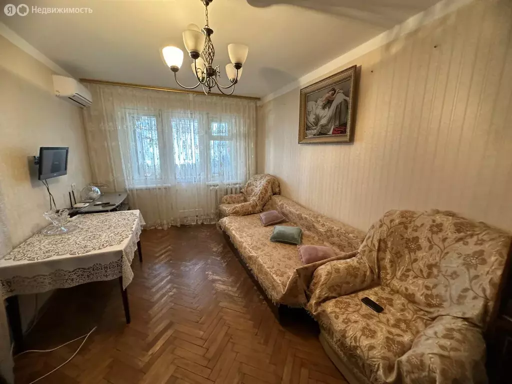 2-комнатная квартира: Владикавказ, улица Леонова, 9к2 (47 м) - Фото 1