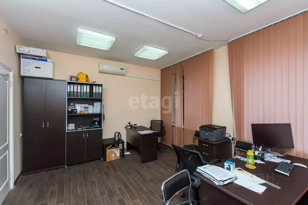 Офис в Краснодарский край, Краснодар Дубинка мкр, ул. Имени Чехова, 2 ... - Фото 1