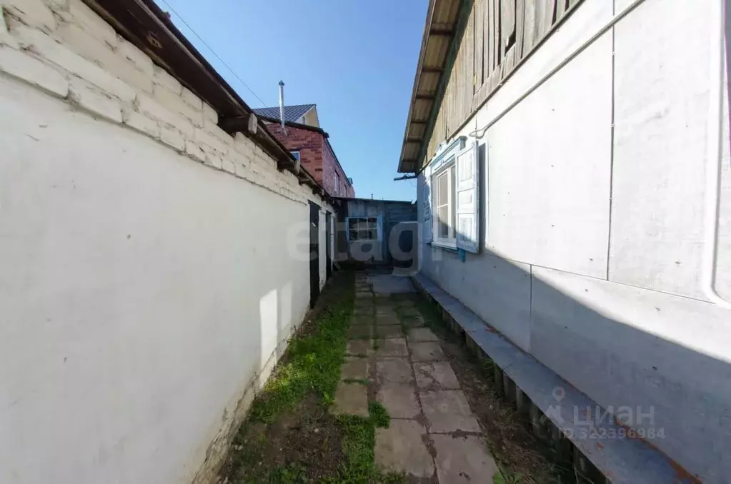 Дом в Курганская область, Шадринск пос. Осеево, ул. Маслопрома, 18 (50 ... - Фото 1