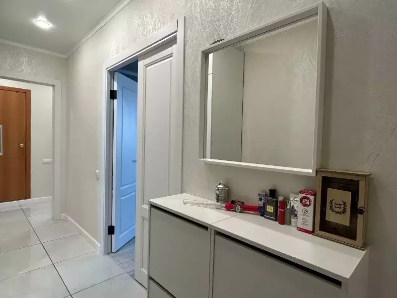 Продаётся 2-к квартира, 56.9 м - Фото 1