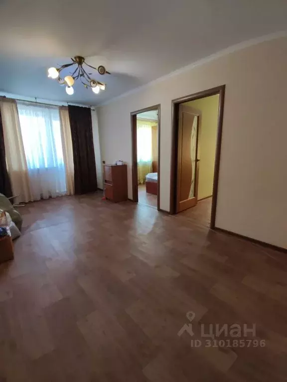 3-к кв. Нижегородская область, Павлово ул. Гастелло, 5А (50.0 м) - Фото 0