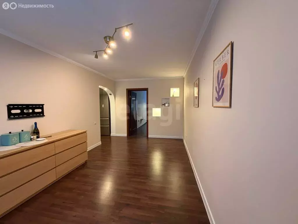 3-комнатная квартира: Ачинск, улица Кирова, 54 (57.1 м) - Фото 2