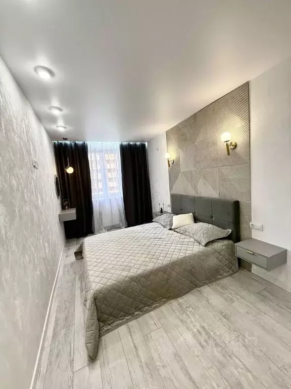 1-к кв. Краснодарский край, Краснодар ул. Цезаря Куникова, 24к2 (37.0 ... - Фото 0