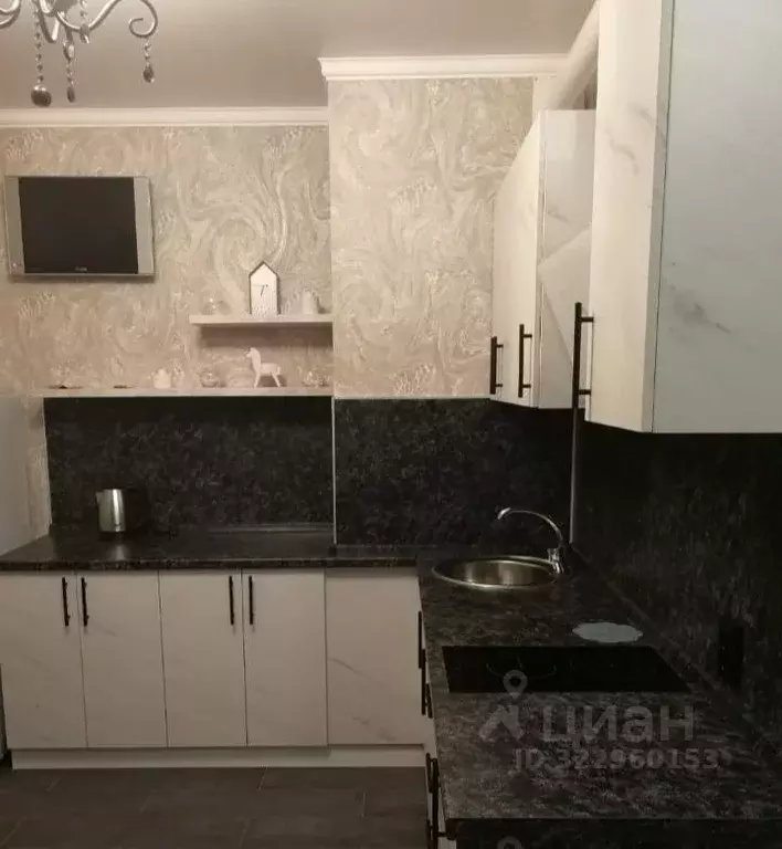 1-к кв. Белгородская область, Старый Оскол ул. Свердлова, 6 (40.0 м) - Фото 1