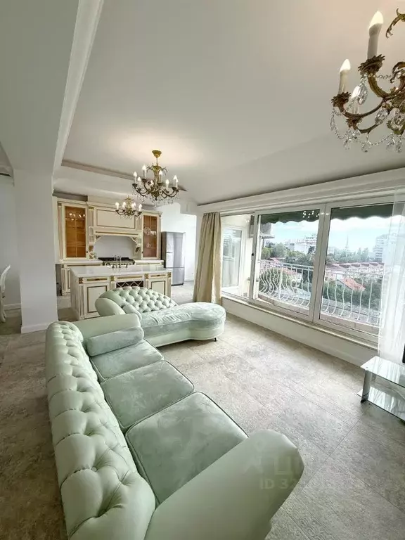 3-к кв. Краснодарский край, Сочи Центральный мкр, ул. Роз, 32А (146.0 ... - Фото 1