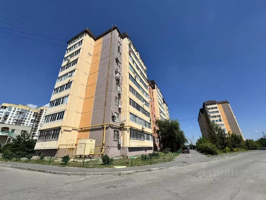 2-к кв. Волгоградская область, Волгоград ул. Маршала Воронова, 10 ... - Фото 1
