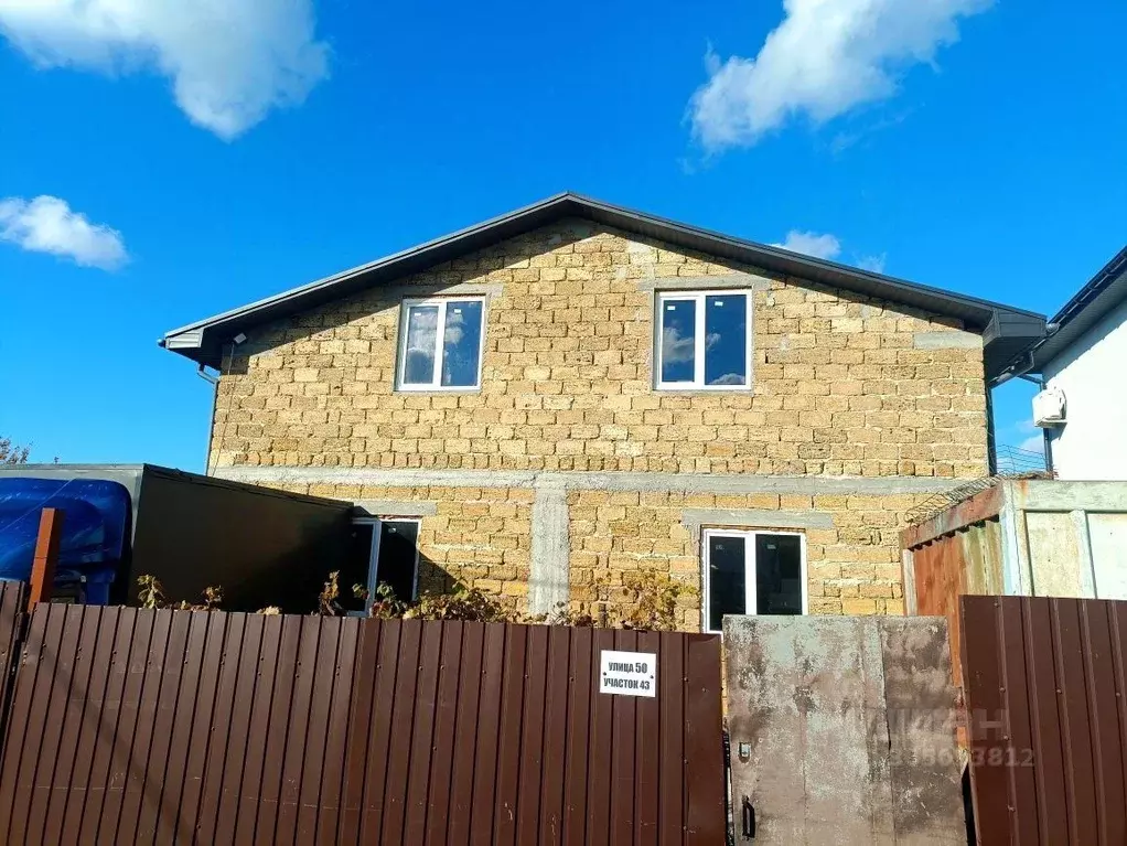 Дом в Крым, Симферопольский район, Перовское с/пос, Новозбурьевка ... - Фото 1