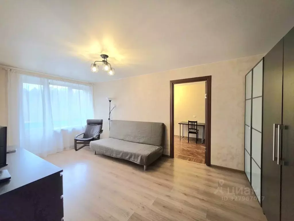 2-к кв. Санкт-Петербург пос. Парголово, Парнасная ул., 1А (45.0 м) - Фото 1