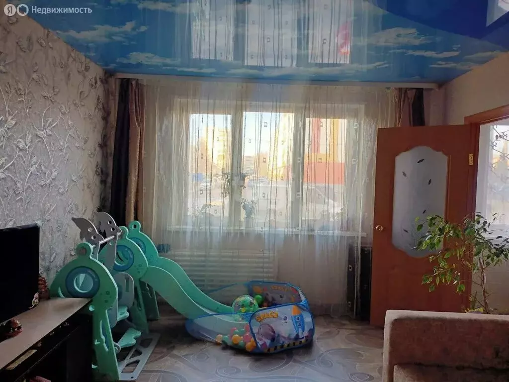 2-комнатная квартира: Ишимбай, улица Космонавтов, 6 (50.6 м) - Фото 1