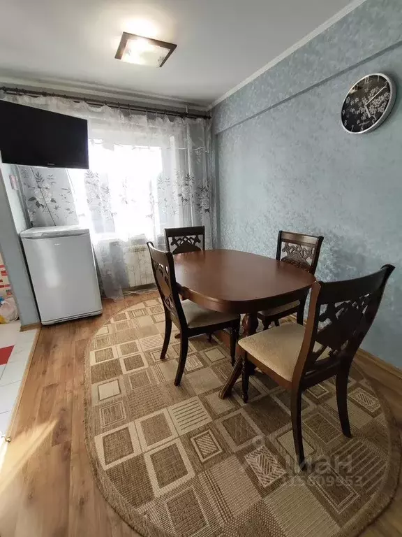 4-к кв. Иркутская область, Иркутск Депутатская ул., 110 (60.2 м) - Фото 0