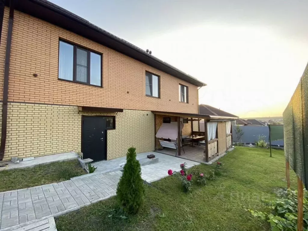 Коттедж в Белгородская область, Старый Оскол Сосенки мкр,  (248 м) - Фото 0