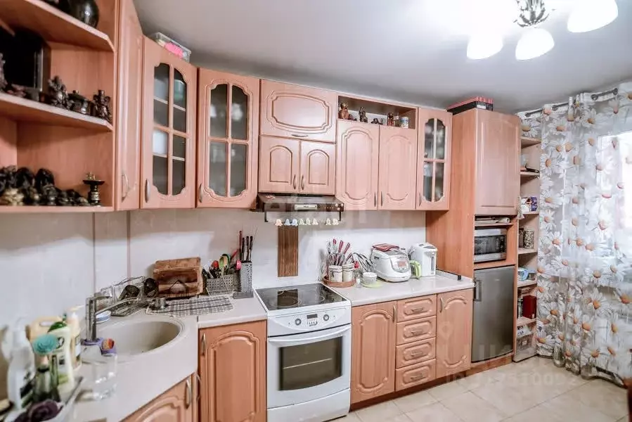 2-к кв. Сахалинская область, Южно-Сахалинск просп. Мира, 375 (49.8 м) - Фото 1