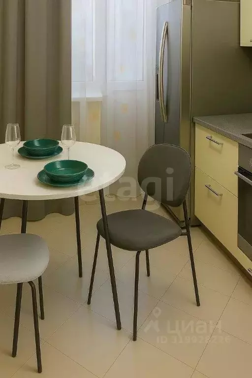 2-к кв. Томская область, Томск просп. Мира, 15 (71.0 м) - Фото 0