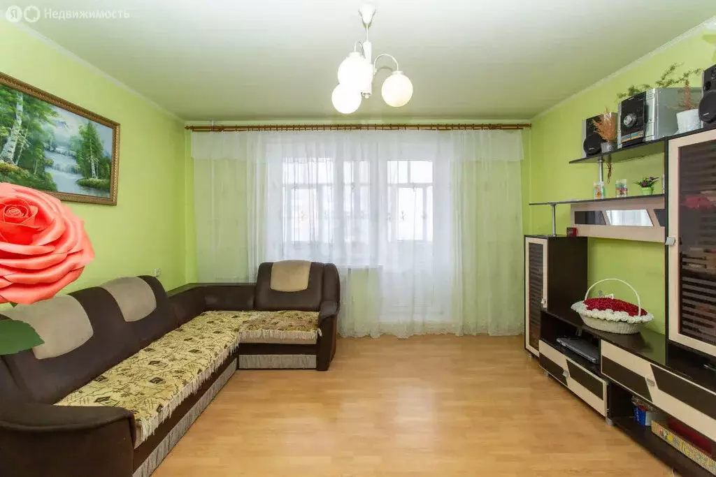 4-комнатная квартира: Тобольск, 9-й микрорайон, 27 (77.9 м) - Фото 0