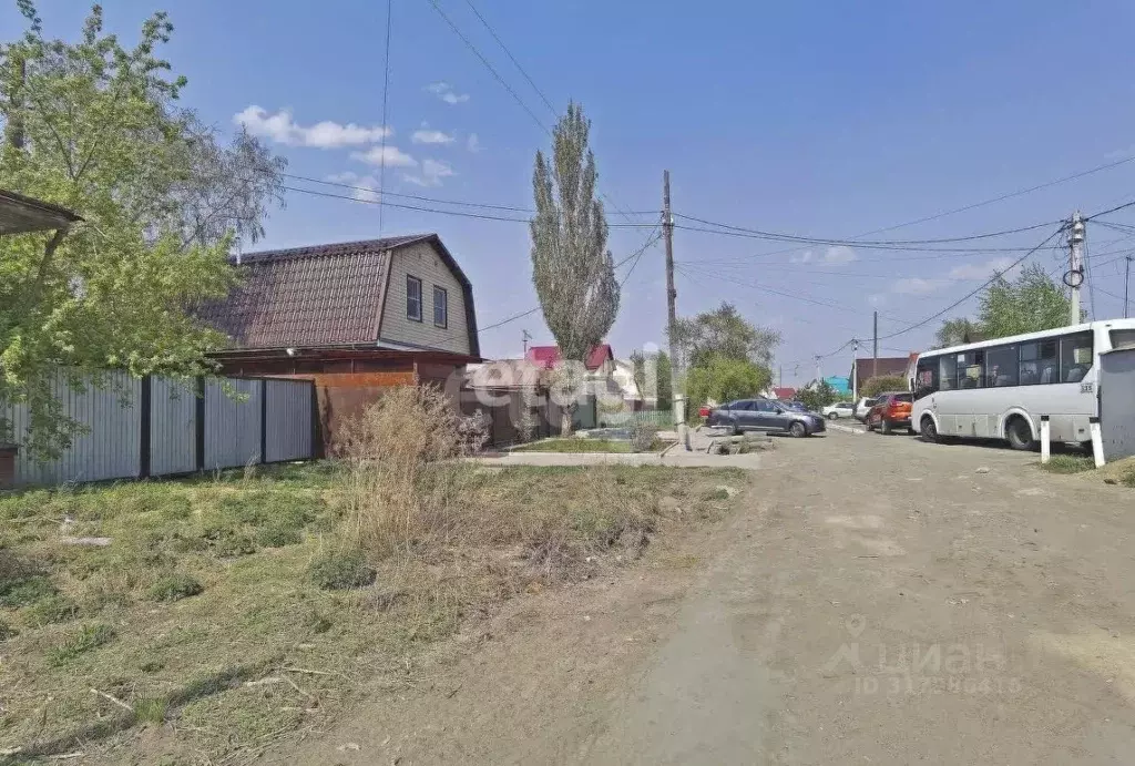 Участок в Омская область, Омск Порт-Артур мкр, ул. 4-я Новая, 9 (4.9 ... - Фото 0