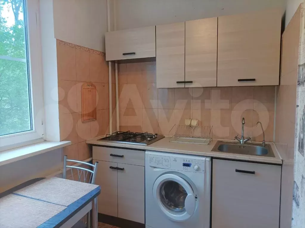 1-к. квартира, 30 м, 2/9 эт. - Фото 0