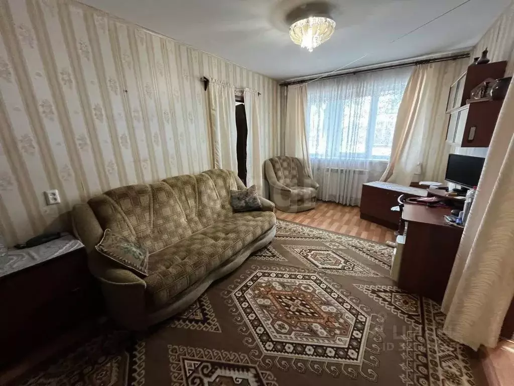 2-к кв. Саратовская область, Саратов Миллеровская ул., 73 (45.0 м) - Фото 0