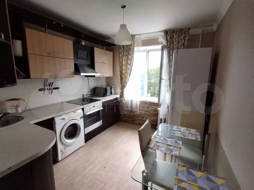 3-к. квартира, 63 м, 5/9 эт. - Фото 0