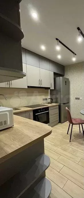 1-к. квартира, 41 м, 8/18 эт. - Фото 1