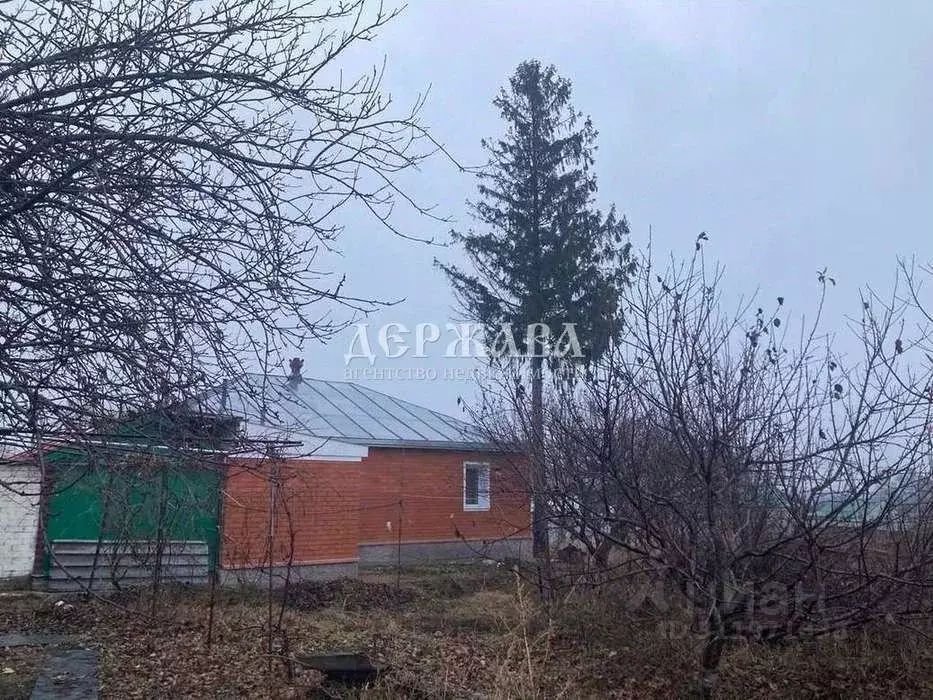 Дом в Белгородская область, Старооскольский городской округ, с. ... - Фото 1