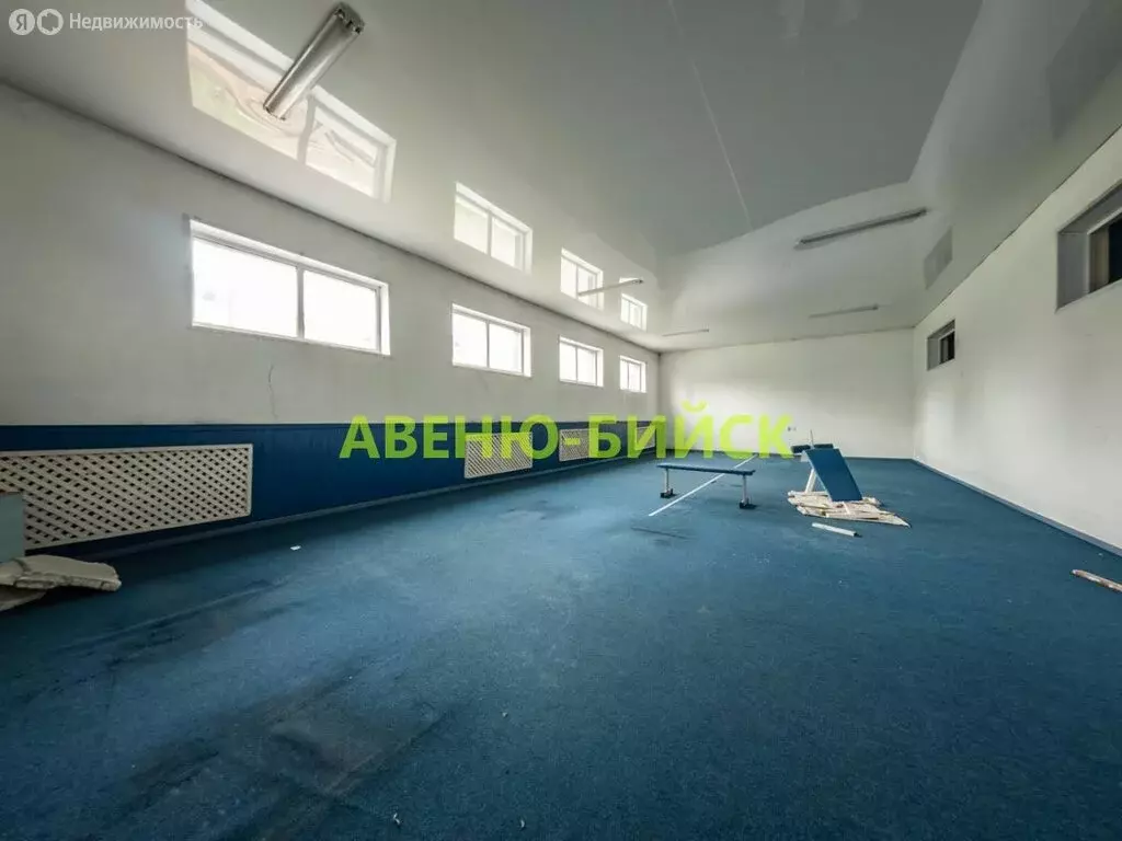 Дом в Бийск, улица Николая Щорса, 11 (540 м) - Фото 0