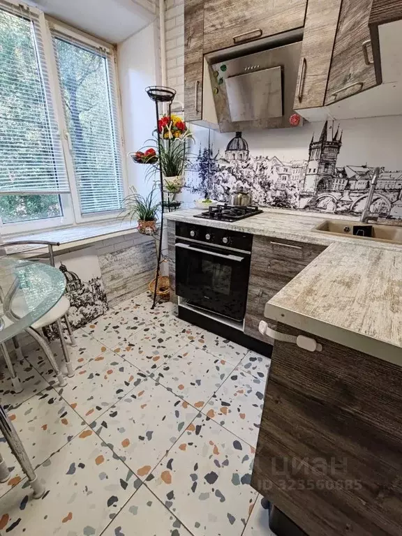 2-к кв. Москва Флотская ул., 22 (43.0 м) - Фото 0