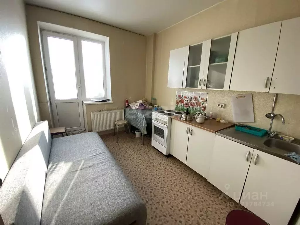 1-к кв. Ямало-Ненецкий АО, Новый Уренгой Сибирская ул., 81 (33.1 м) - Фото 1