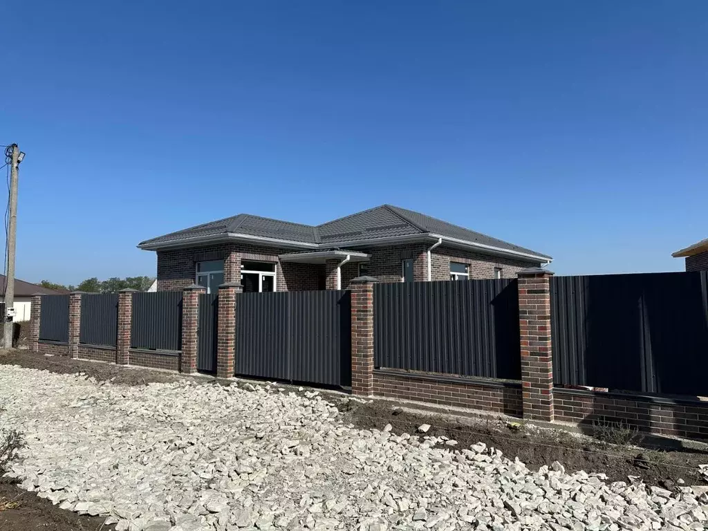 Коттедж в Краснодарский край, Динской район, Старомышастовская ст-ца  ... - Фото 0