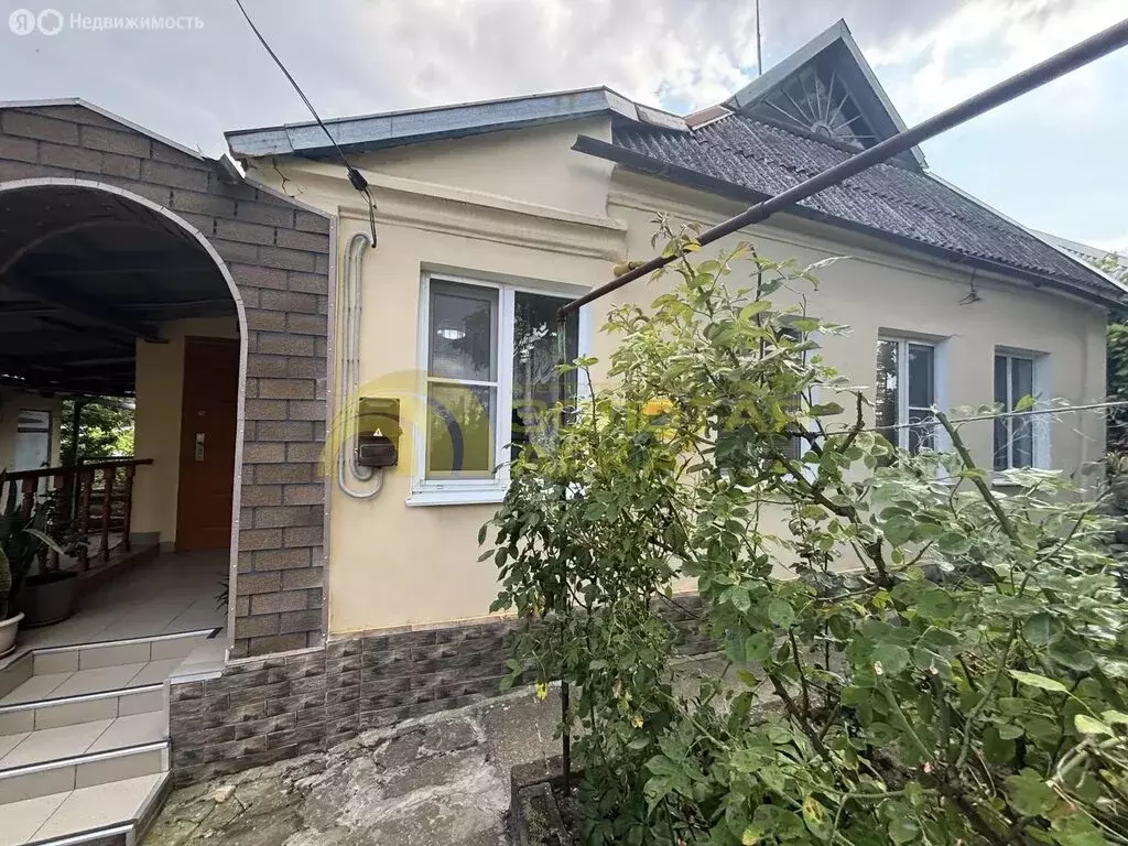 Дом в Крымск, Славянская улица (52.9 м) - Фото 1