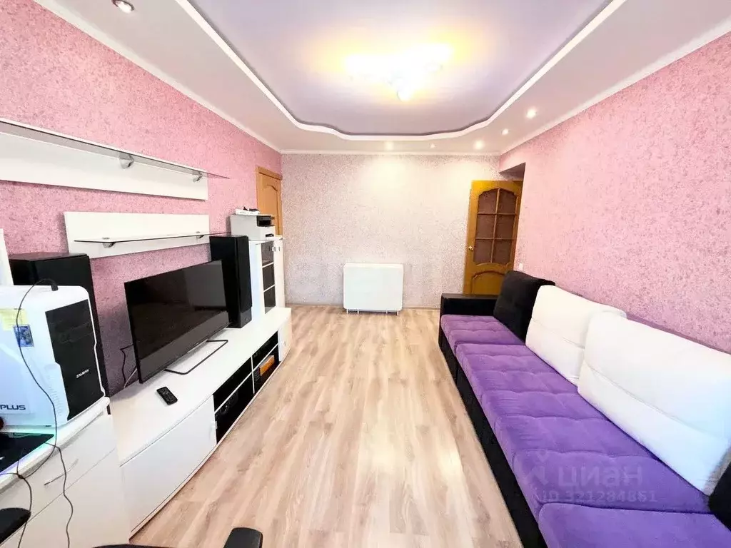 3-к кв. Татарстан, Казань ул. Кулахметова, 20 (70.0 м) - Фото 0