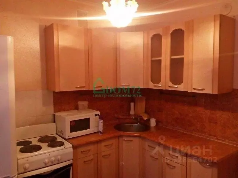 2-к кв. Тюменская область, Тобольск 4-й мкр, 25 (41.0 м) - Фото 1