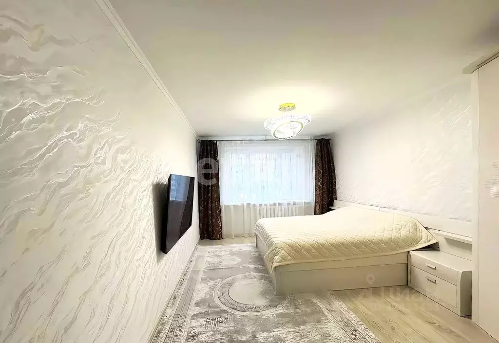 3-к кв. Тюменская область, Тюмень Широтная ул., 172к1 (85.3 м) - Фото 1