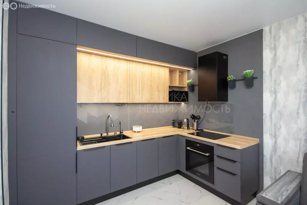 2-комнатная квартира: Тюмень, улица Героев Сталинградской Битвы, 5 ... - Фото 2