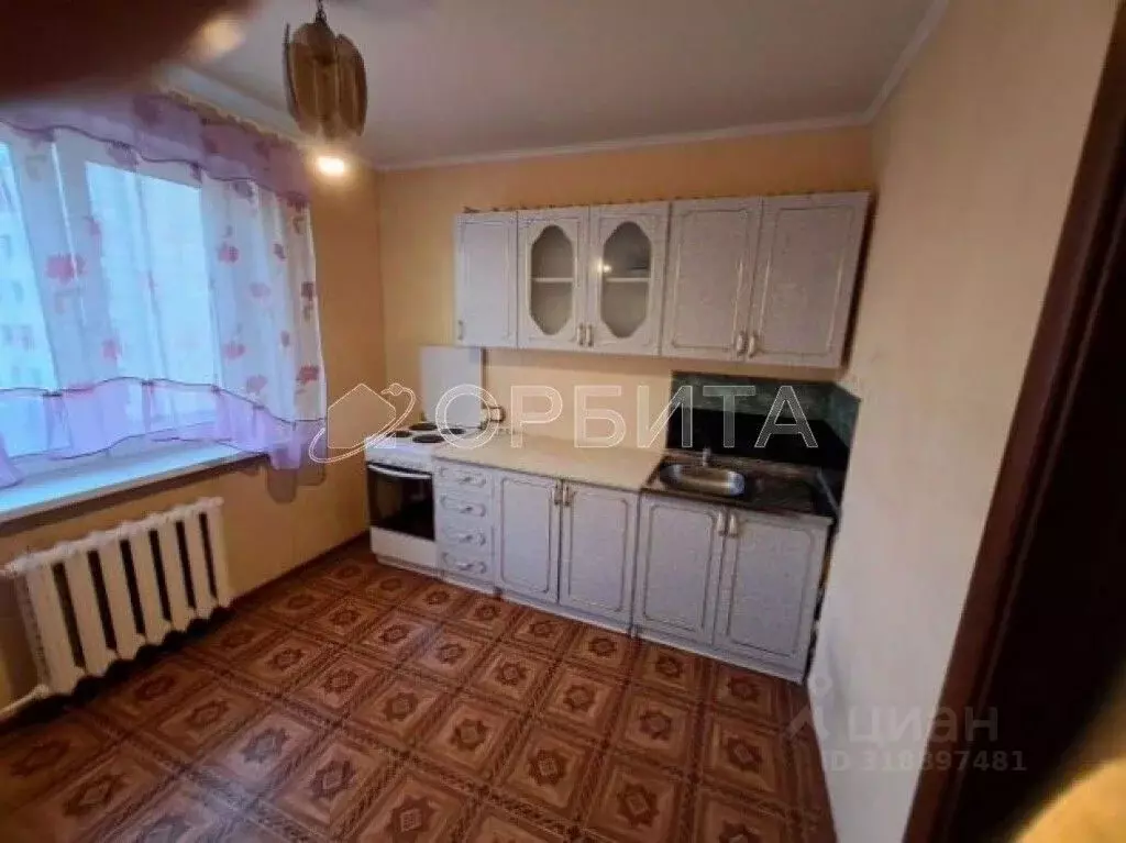 1-к кв. Тюменская область, Тюмень Заречный проезд, 10 (33.8 м) - Фото 1