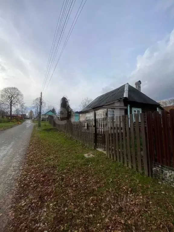 Дом в Калужская область, Дзержинский муниципальный округ, д. Карцово ... - Фото 1