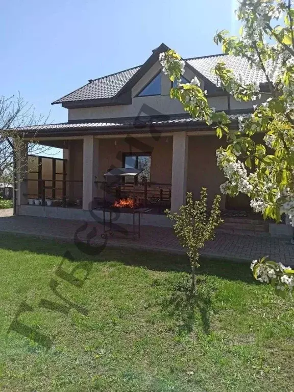 Дом в Белгородская область, Белгородский район, Никольское с/пос, с. ... - Фото 2