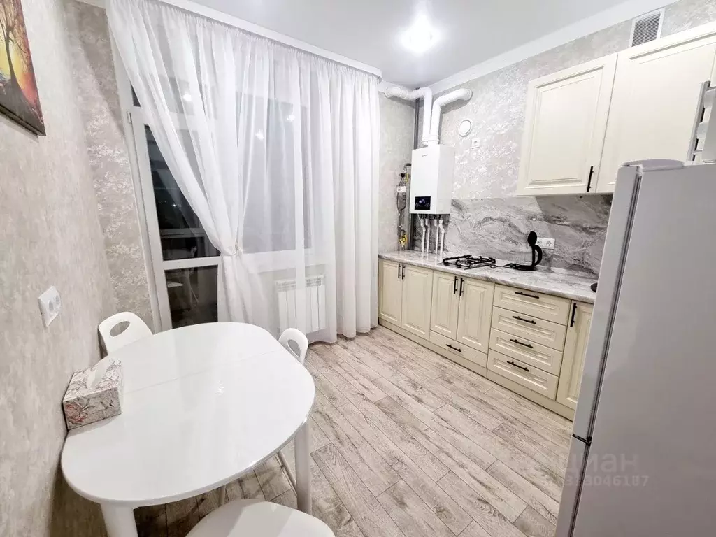 1-к кв. Ростовская область, Каменск-Шахтинский Красная ул. (36.0 м) - Фото 1