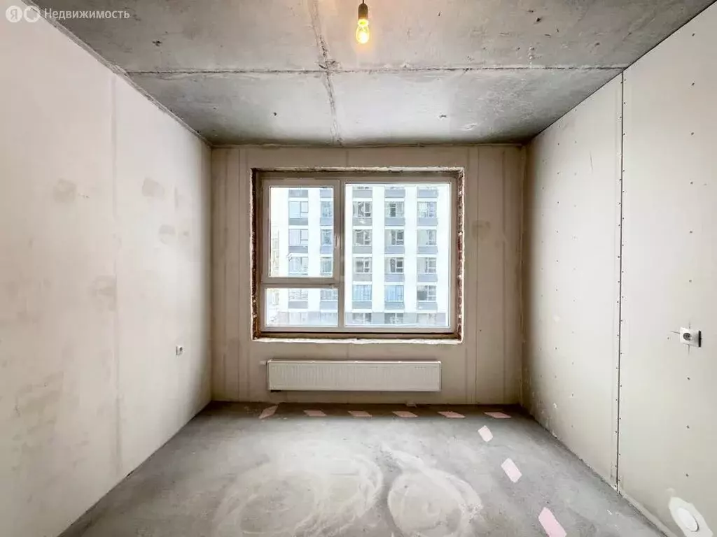 1-комнатная квартира: Тюмень, Краснооктябрьская улица, 4 (45.8 м) - Фото 1