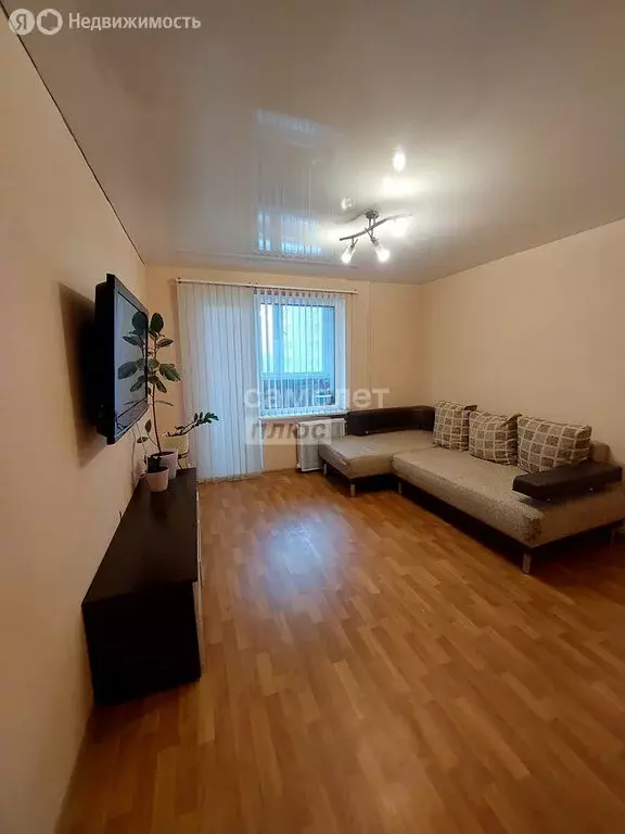 1-комнатная квартира: Смоленск, улица Рыленкова, 53 (35.6 м) - Фото 1