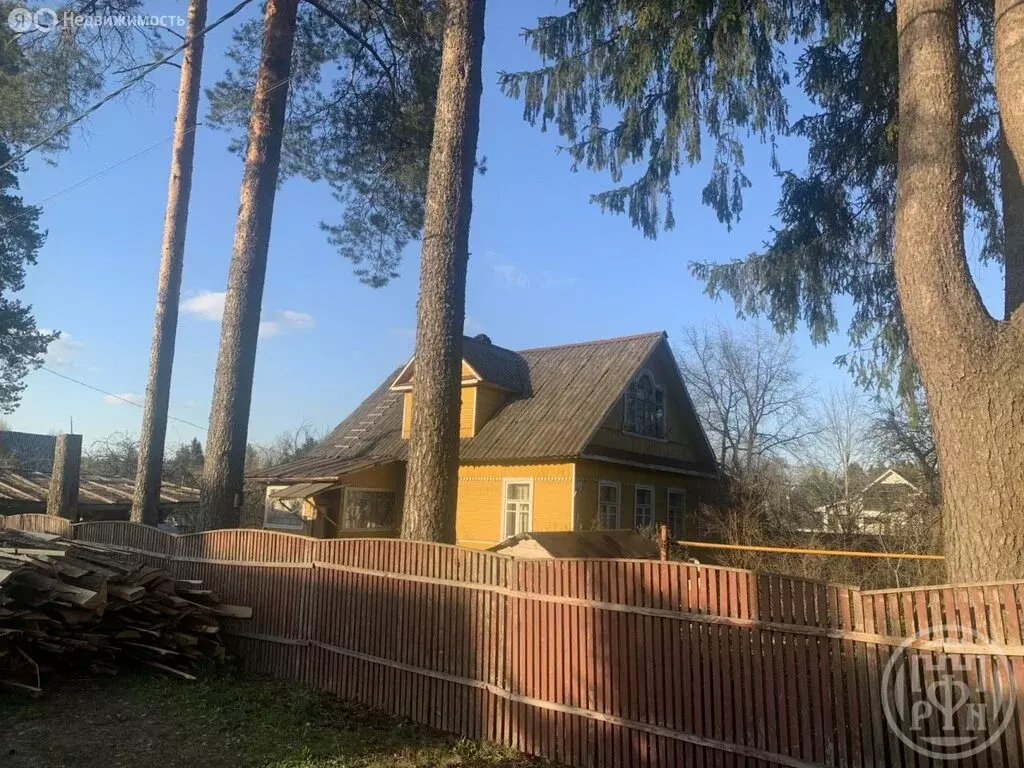 Дом в городской посёлок Вырица, улица Мельничный ручей (80 м) - Фото 0