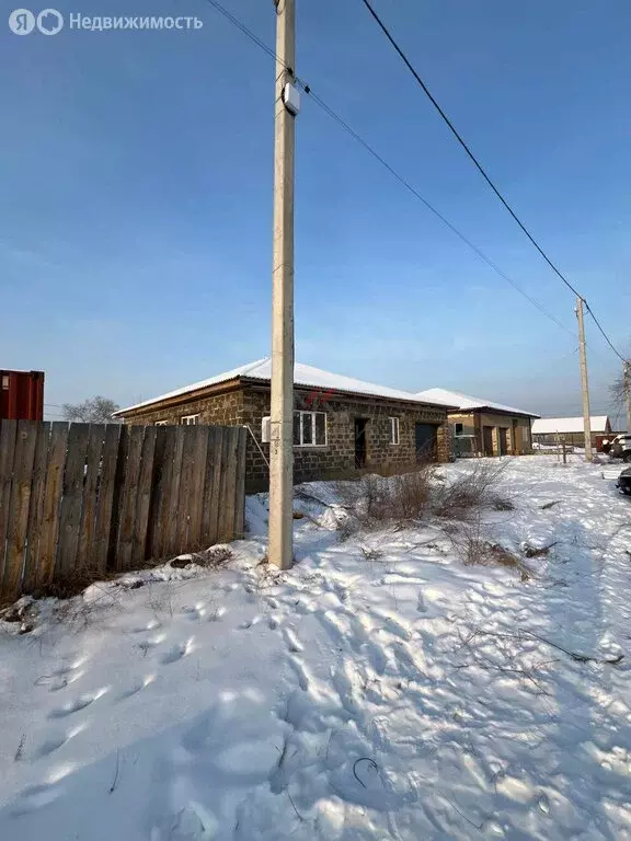 Дом в Абакан, Лучистая улица (190 м) - Фото 1