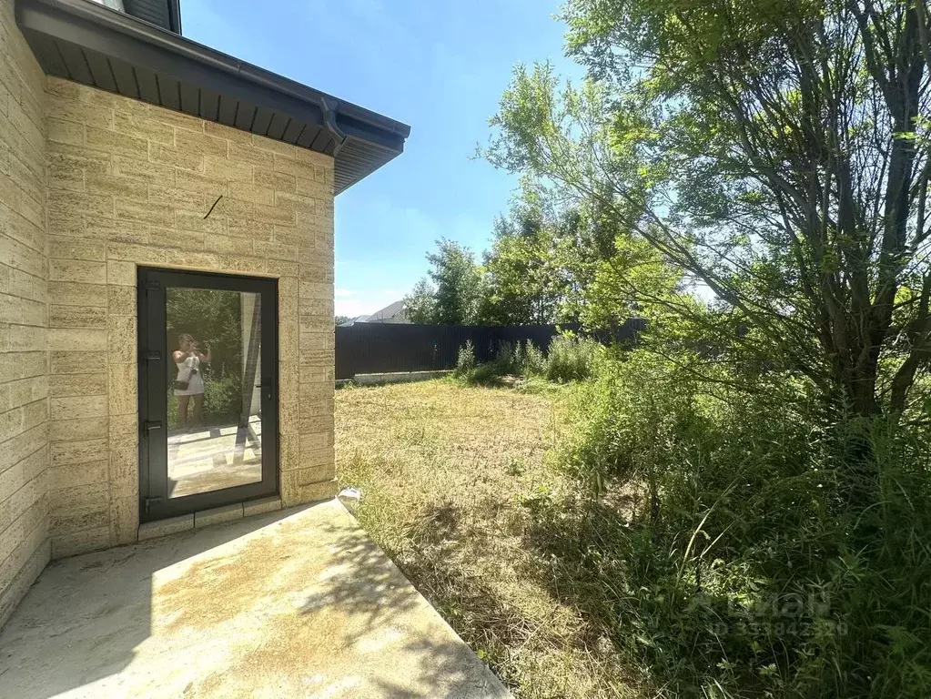 Дом в Ставропольский край, Ставрополь ул. Бориса Гозюмова, 27 (220 м) - Фото 2