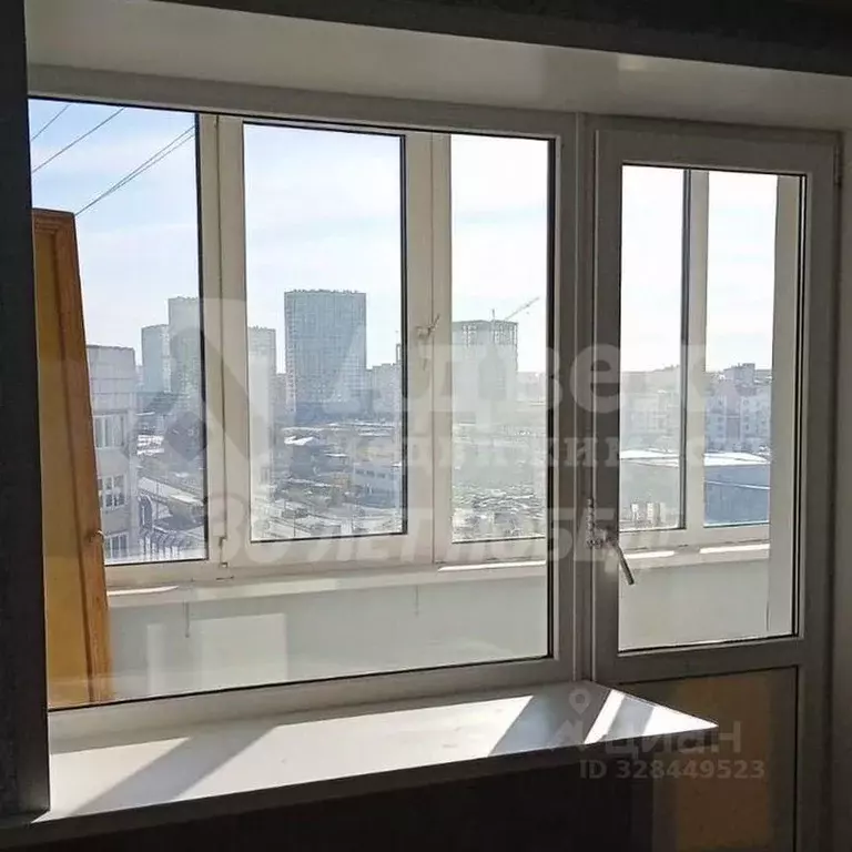 1-к кв. Тюменская область, Тюмень ул. Федюнинского, 15 (39.7 м) - Фото 1