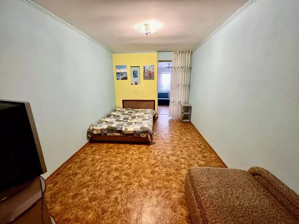 2-к кв. Крым, Алупка ул. Василия Сурикова, 10 (55.0 м) - Фото 1