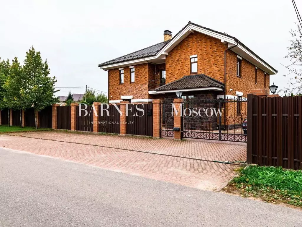 Дом в Ленинградская область, Гатчинский муниципальный округ, д. ... - Фото 1