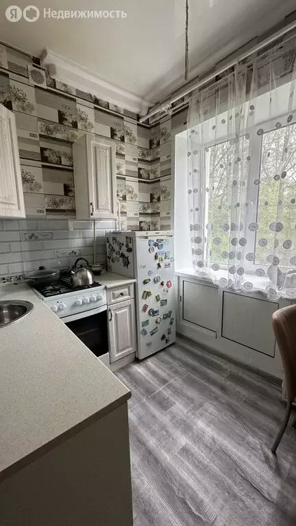 2-комнатная квартира: Березники, улица Фрунзе, 8 (39.2 м) - Фото 0