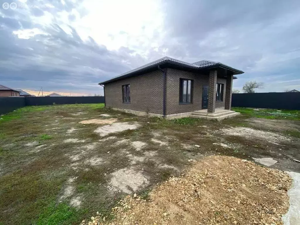 Дом в аул Козет, улица Площадь Памяти, 2/1 (100 м) - Фото 2